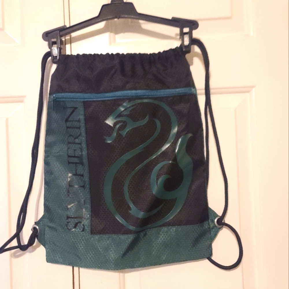 Slythern cinch bag  Harry Potter
